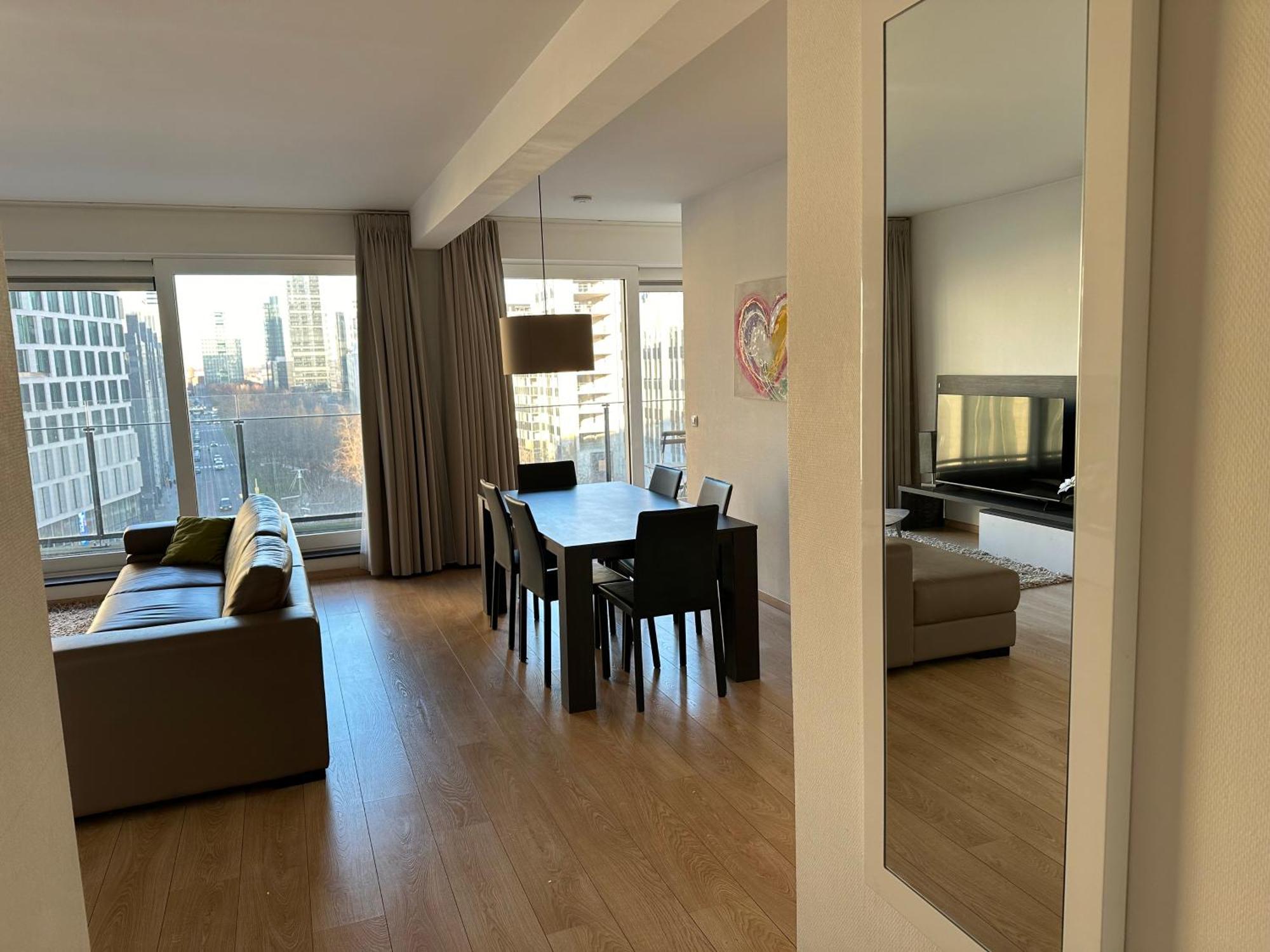 2 Bedroom Apartment In Center With Balcony Brussels Exterior photo